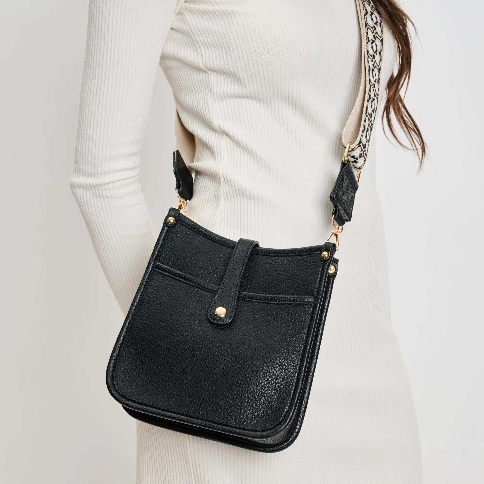 Ashley Crossbody