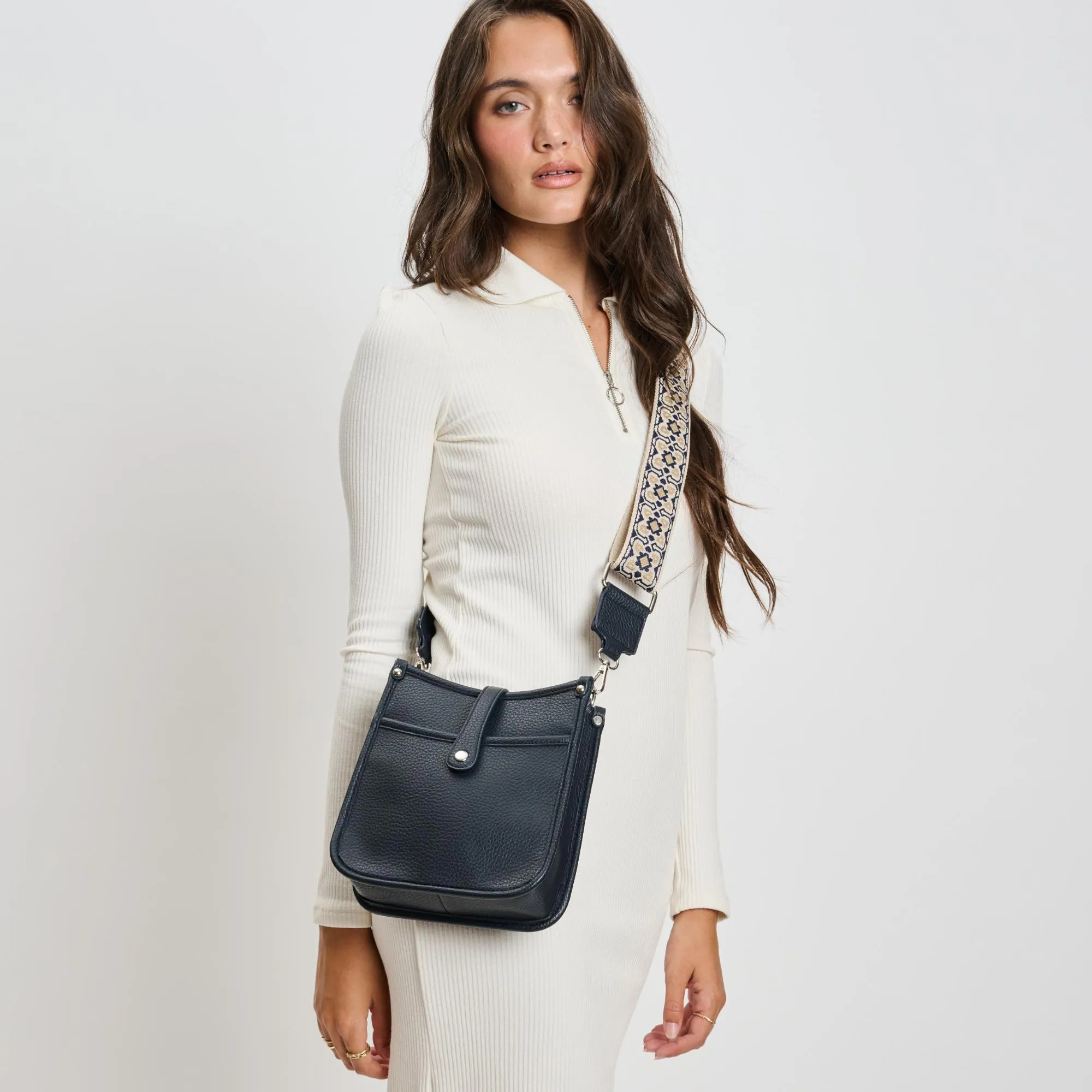 Ashley Crossbody