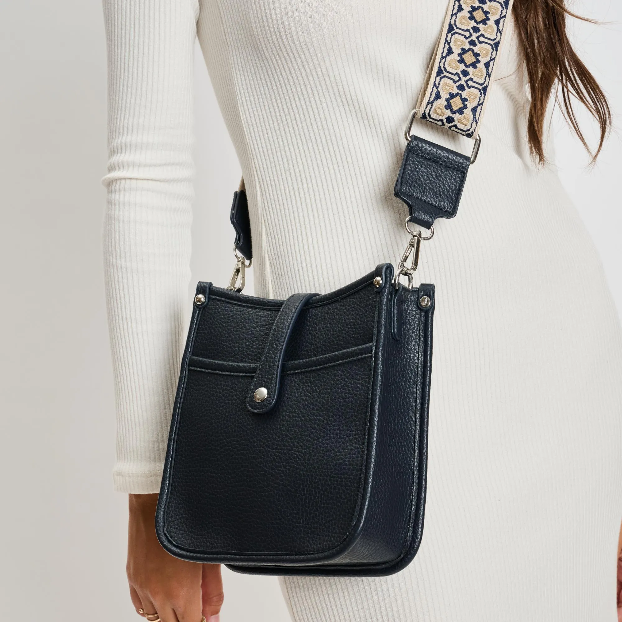 Ashley Crossbody