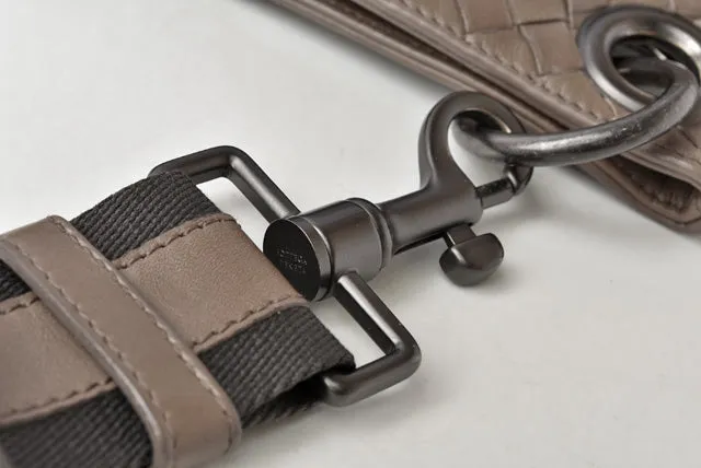 Bottega Veneta Leather Crossbody Messenger Bag Intrecciato VN Light Brown
