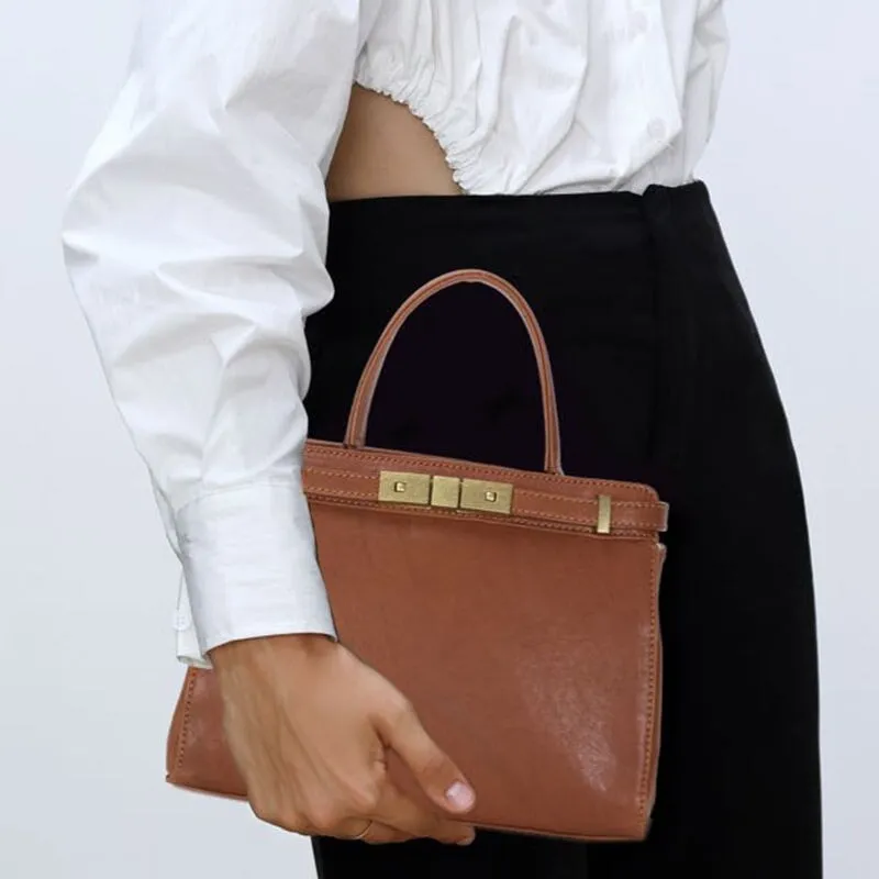 Dwarves Cherry Blossom Simple Vegetable Tanned Leather Shoulder Bag Women Handbag