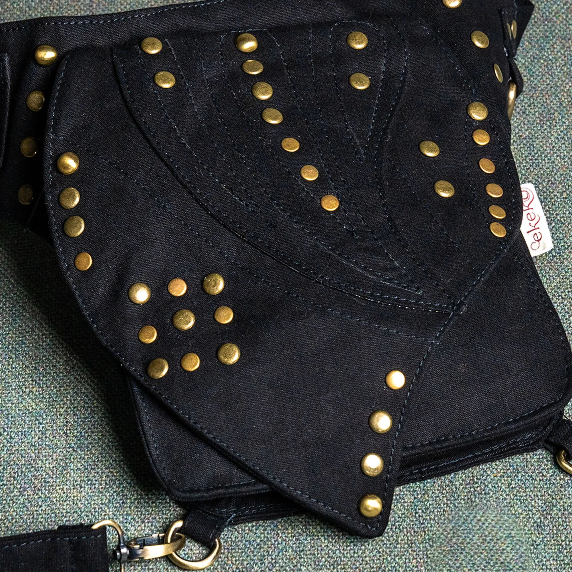 Hera Single Pocket Belt with Leg Strap