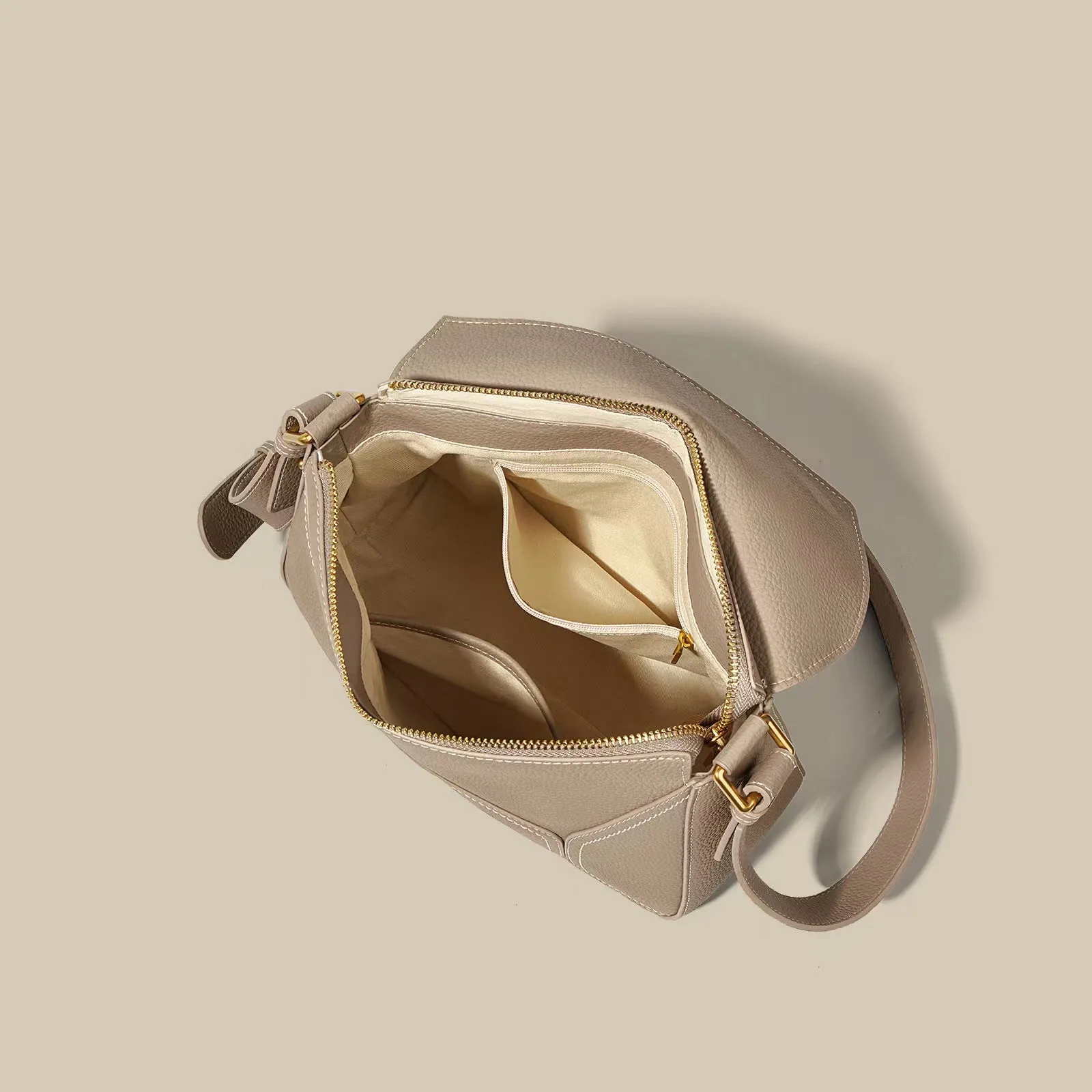 Lucia Una Shoulder/Crossbody Bag