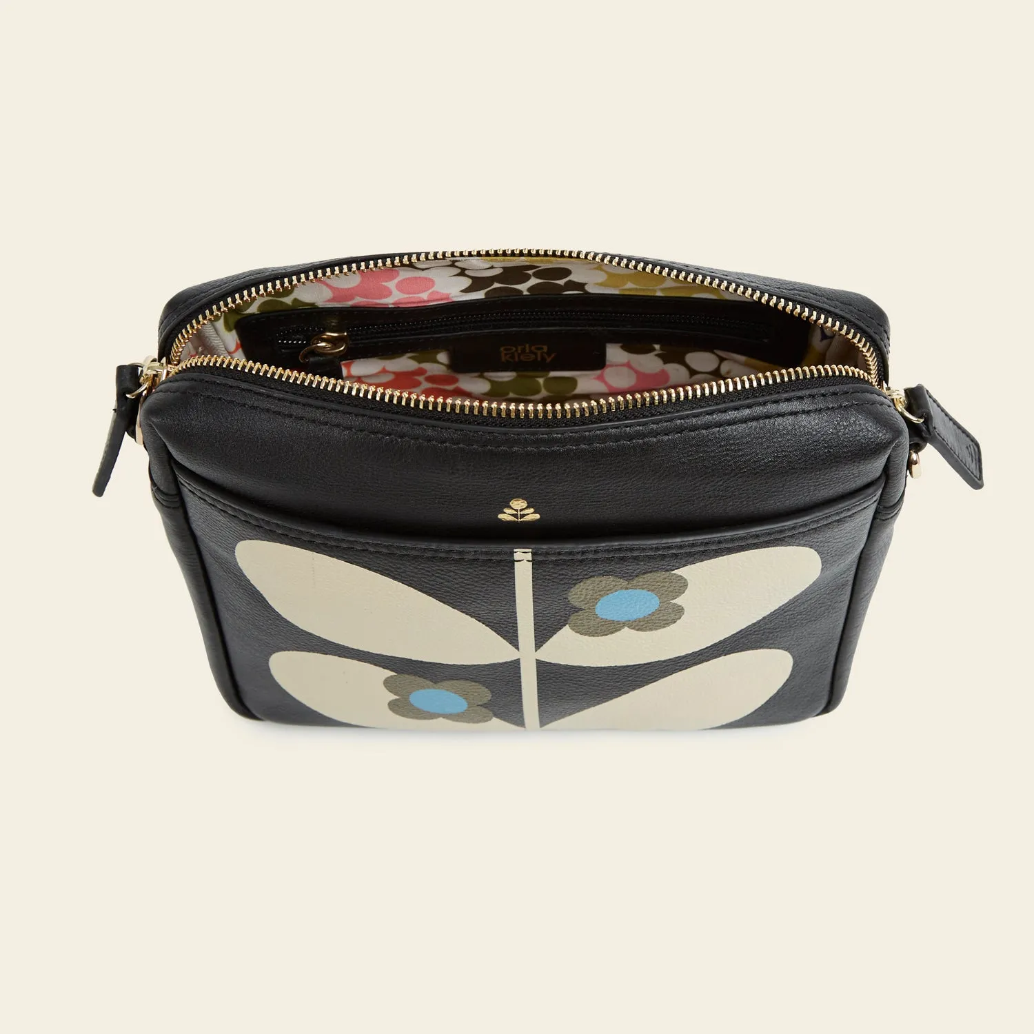 Minola Crossbody - Black Wild Rose Stem