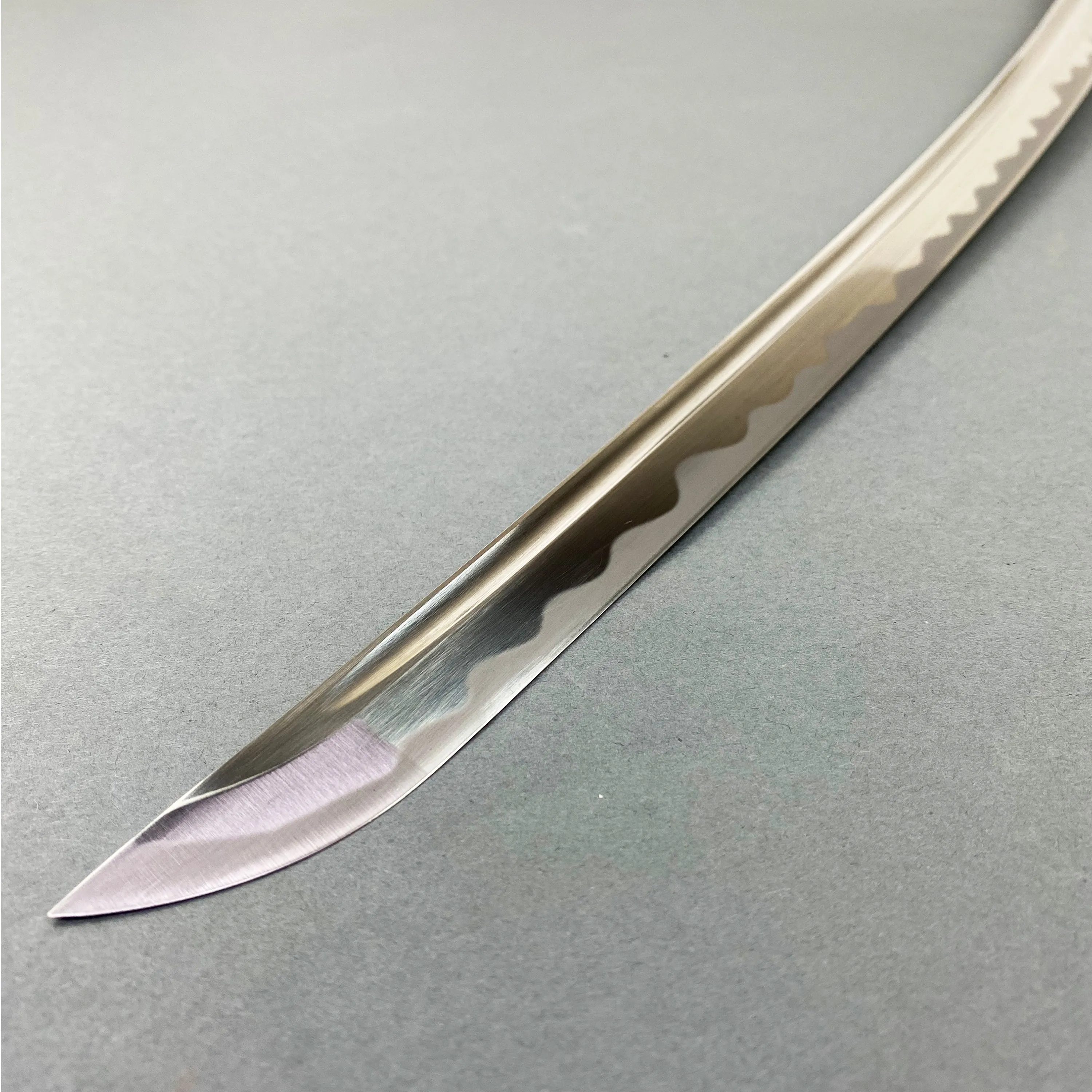 Musashi Gold Series 42" Hand forged "Flower" 1095 Katana Black