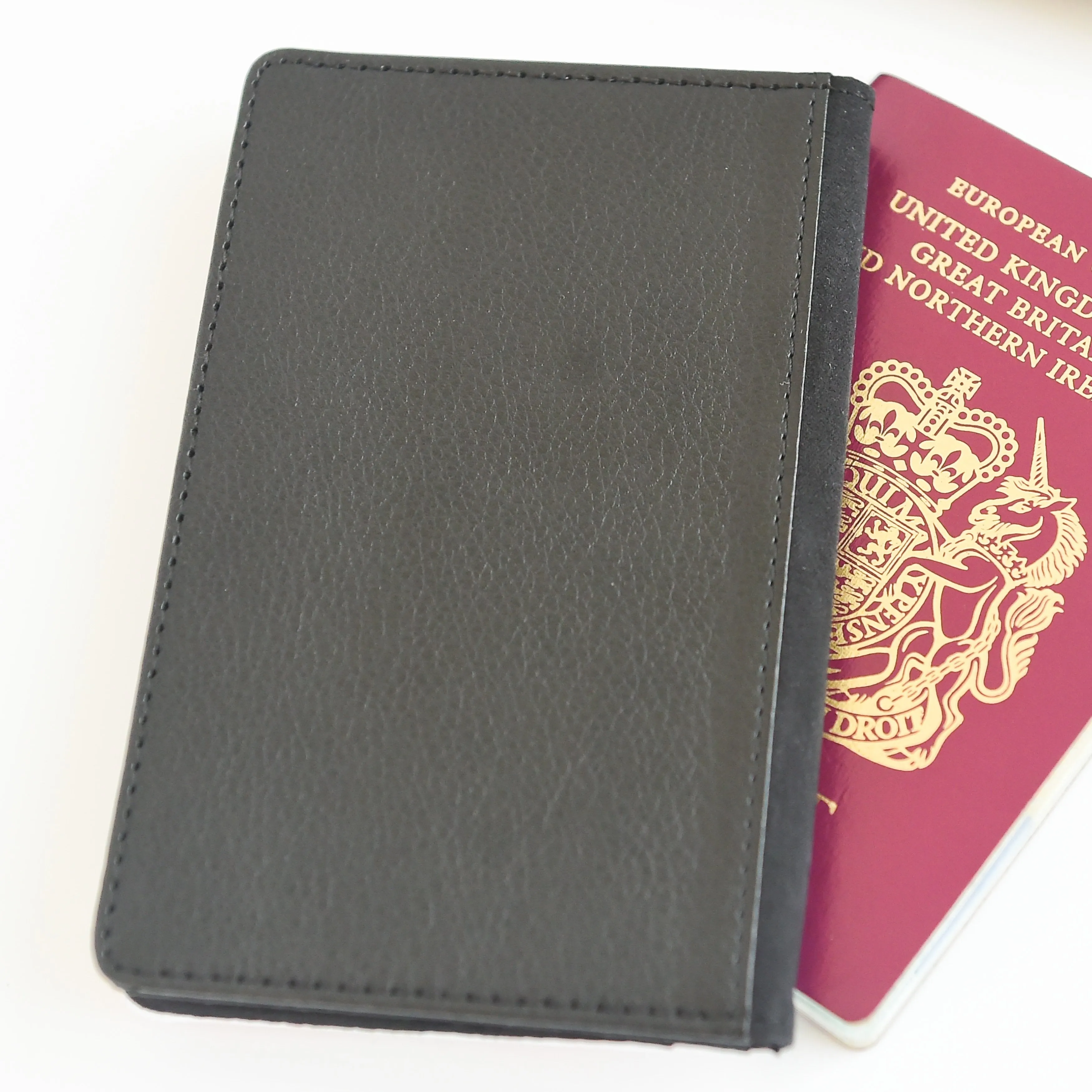 Personalised Passport Holder | Nude Leopard Print